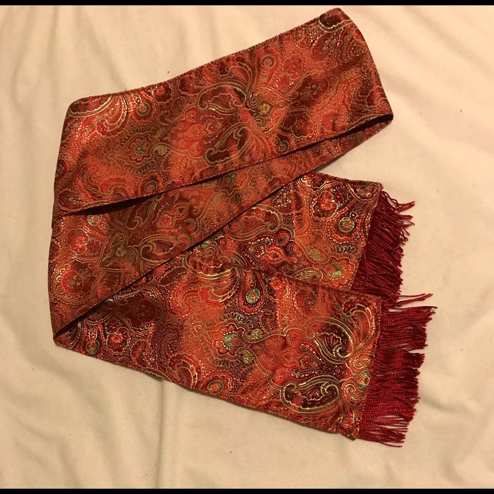 Chinese-Style Table runner/accessory